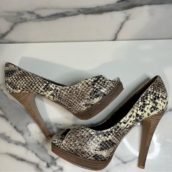 Steve Madden | Brown Cream Reptile Peeptoe Platform Disobey Heels Sz 7.5 - Picture 6 of 7
